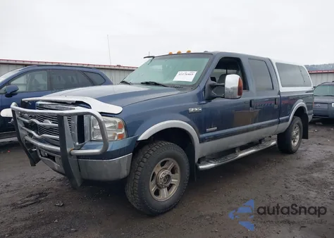 2006 Ford F-250 from USA, damaged, VIN 1FTSW21P06EA73010